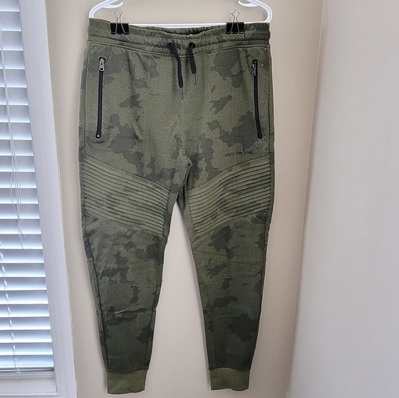 Jogger Pants Army Green Camo Size M Men #709 - Picture 2 of 14